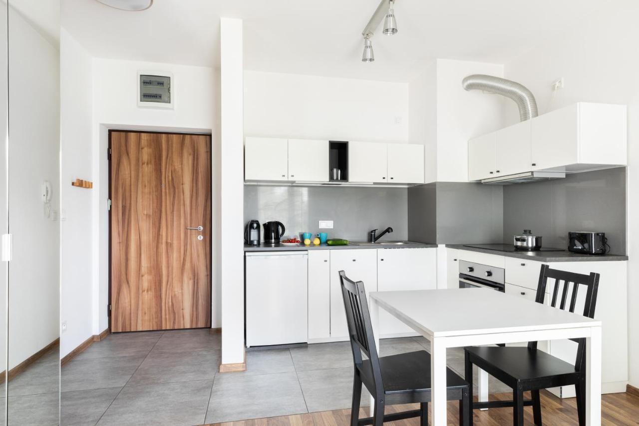 ורשה Wagonowa P&O Apartments מראה חיצוני תמונה